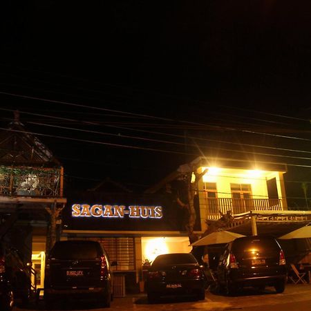 Sagan Huis Hotel Jogyakarta Zewnętrze zdjęcie